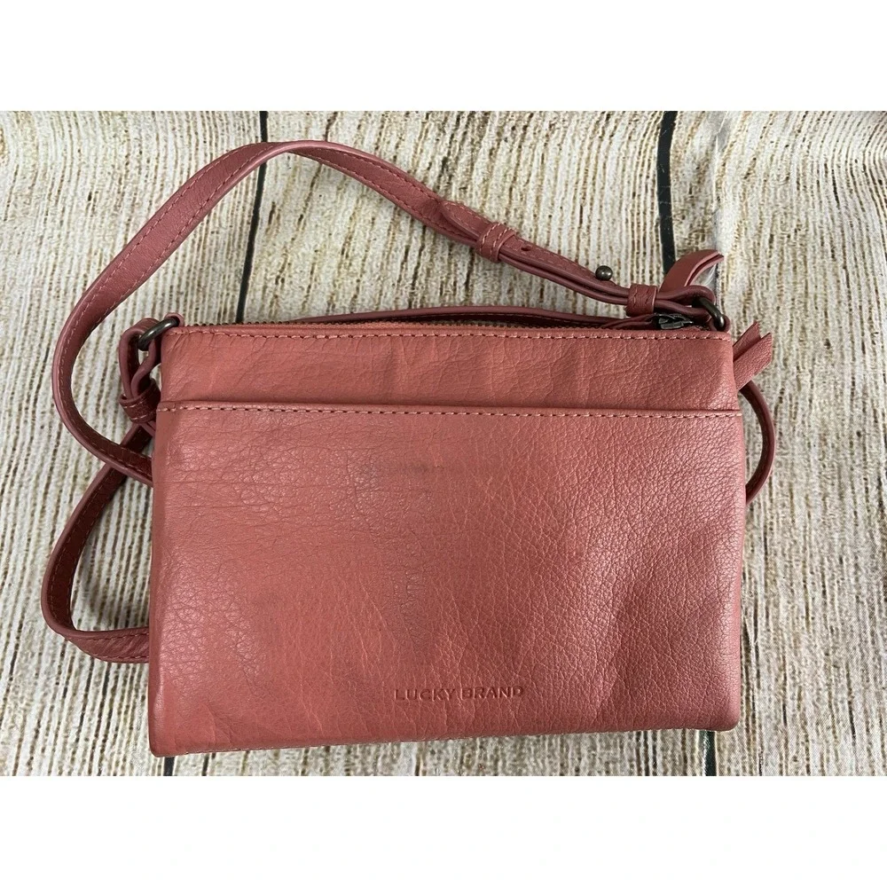 Lucky Brand Rela Pink Leather Crossbody‎ Fold Over Convertible Wallet Hobo Bag